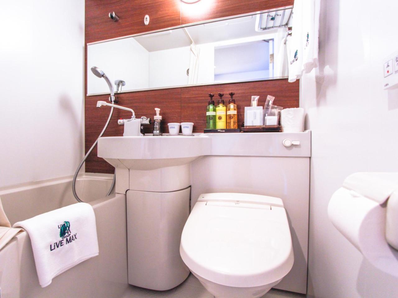 Hotel Livemax Kobe Sannomiya Экстерьер фото